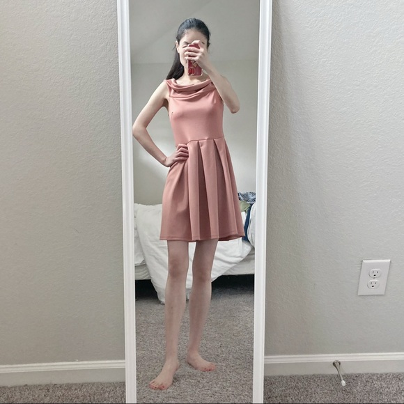 peach echo color dress - Picture 4 of 4